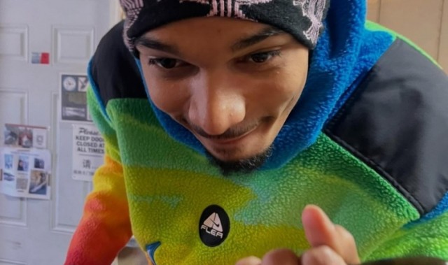 kaiyun登录入口-好有情调！文班亚马晒极光和冰原照：安静祥和