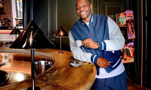 开云体育官网-曼丹达：合作教练中贝尔萨让我感觉最好；和洛里从来没有问题