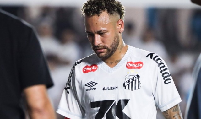 SPORTS-巴媒：安切洛蒂去现场考察内马尔结果他轮休，可能影响他进国家队